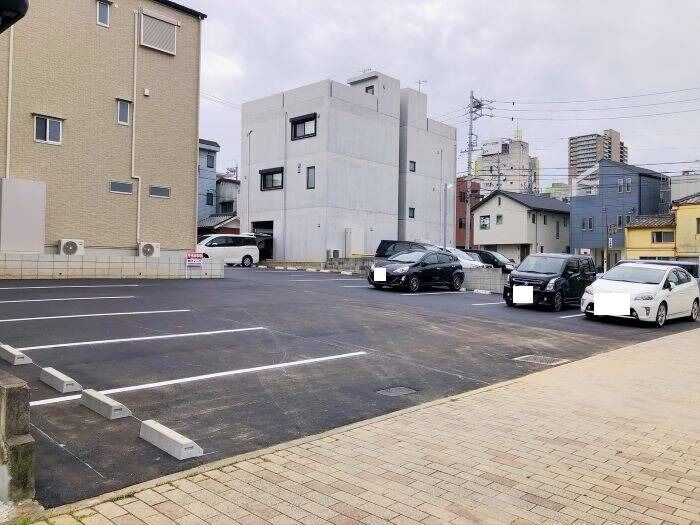 【月極駐車場】岡崎市八幡町2丁目-賃料11,800円(12番)