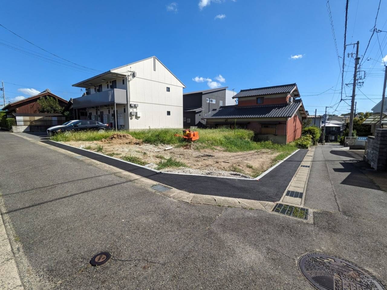 岡崎市西本郷町(土地)道路後退工事完了。