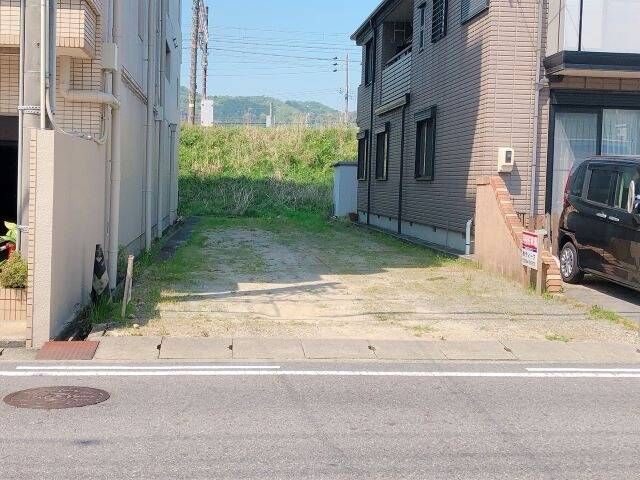 幸田町菱池(月極駐車場)空きでます。